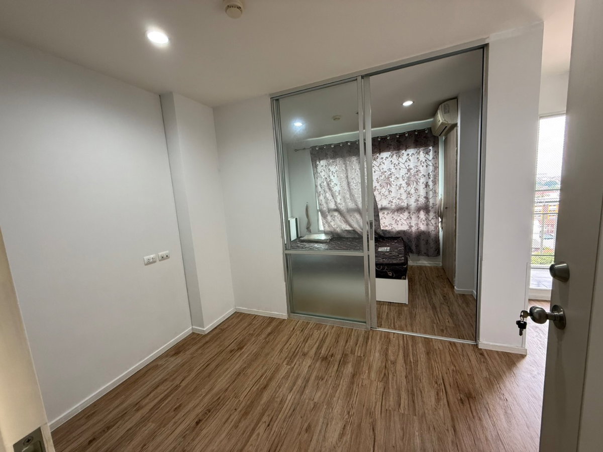 picture For rent Lumpini Park Nawamin - Is Burapha 1 Bed 1 Bath Line ID 0619636888 - 6/14
