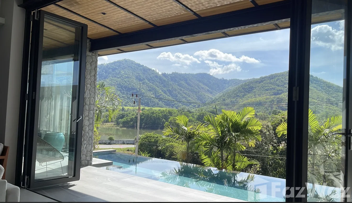 picture Special Villa for sale 2000177 - 11/24