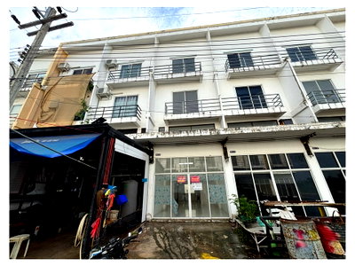ที่ดิน ถนนธัญบุรี : ที่ดินพร้อมสิ่งปลูกสร้าง 16 ตร.วา เบญจทรัพย์ รังสิต คลอง 6 ธัญบุรี ปทุมธานี 2.2M