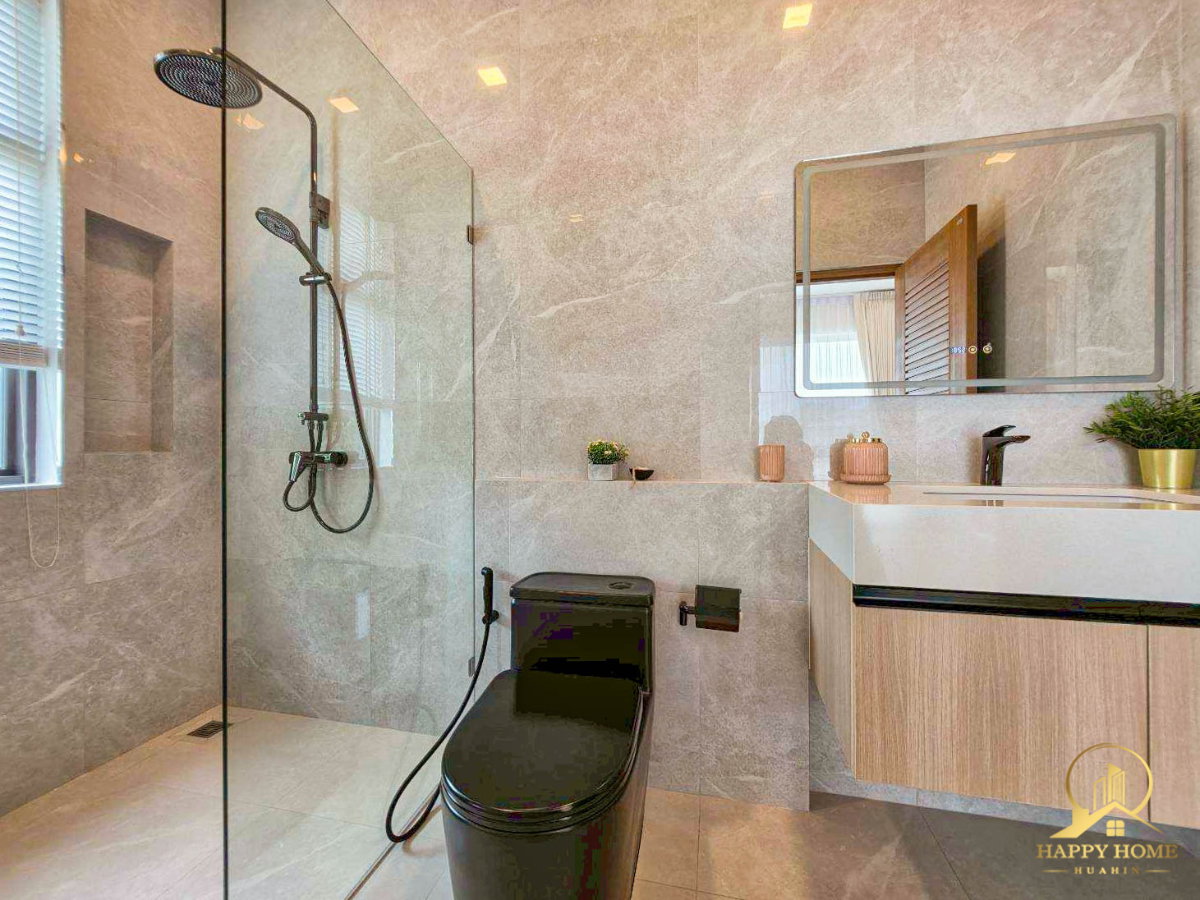 picture Luxury Pool Villa for Sale in Black Mountain, Hua Hin - 18/49
