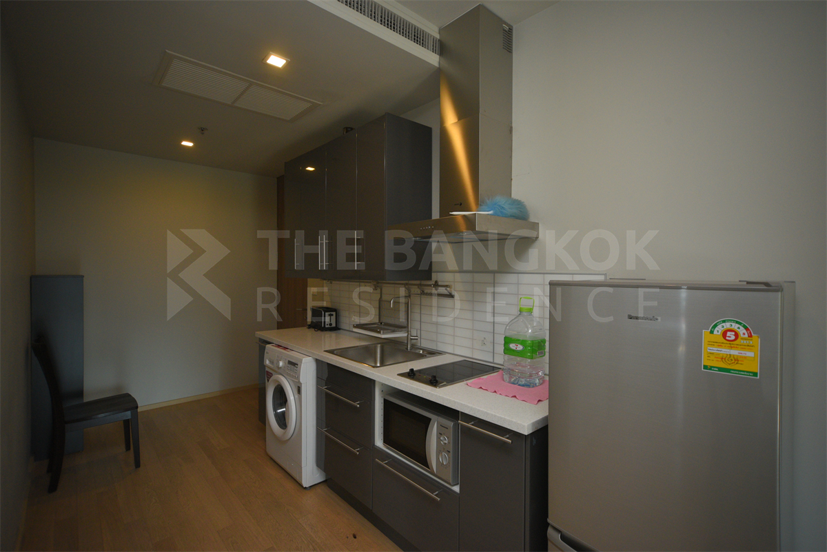 picture Noble Refine near BTS Phrom Phong Convenient Travel, Great Value per Square Meter - 5/10