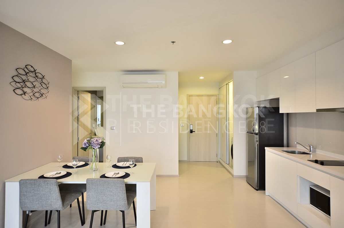 รูป ริทึ่ม สุขุมวิท 42 ใกล้ BTS สถานีเอกมัย ยูนิตยอดฮิต หมดไวมาก - รูปที่ 1/10