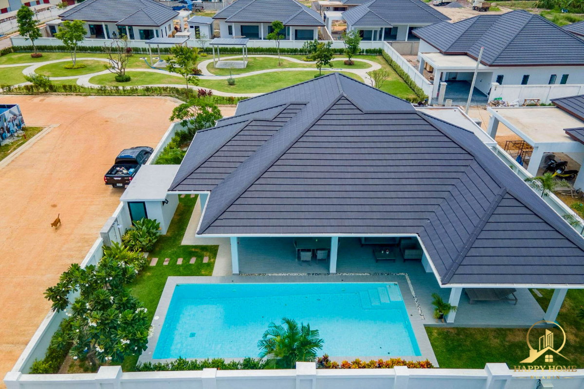 picture Luxury Pool Villa for Sale | Hua Hin Soi 112 - 48/50
