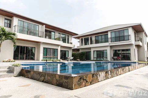 Luxury 12 Br House for Rent near Rama 9 Motorway, Bangkok 6903180