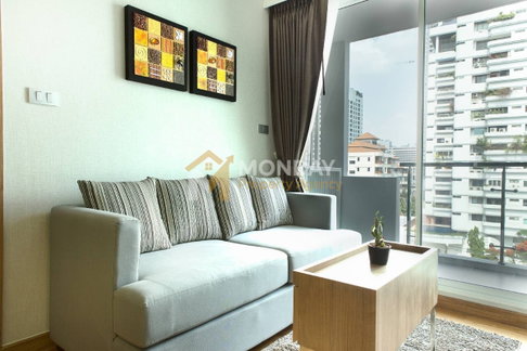 🔥 Rare Find! Beautiful unit at a below-market price—Inter Lux Premier Sukhumvit 13. Book now before it’s gone! 🔥