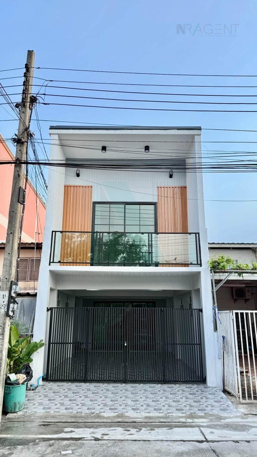 รูป ขายทาวน์เฮาส์ โครงการ ชุมชนประชานิเวศน์ 3 2 ชั้น 3 ห้องนอน 2 ห้องน้ำ - รูปที่ 1/8