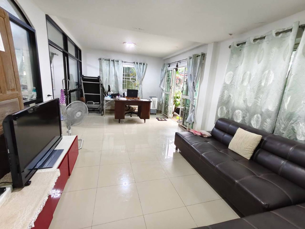 รูป 98493 - ขายด่วน! บ้านเดี่ยว 2 ชั้น ศุภาลัย การ์เด้นวิลล์ วงแหวน-ปิ่นเกล้า-พระราม 5 (50 ตร.ว.) ทำเลเด่น ของกินเพียบ ใกล้ตลาดลุงออม - รูปที่ 5/12