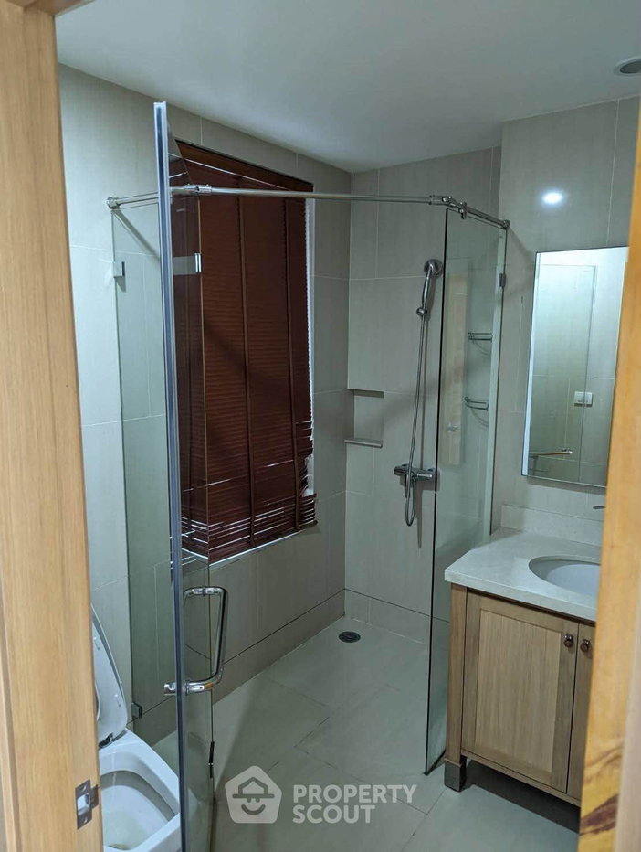 picture 16th-Floor 2-BR At The Emporio Place Near BTS Phrom Phong (ID 3463820) - 9/10