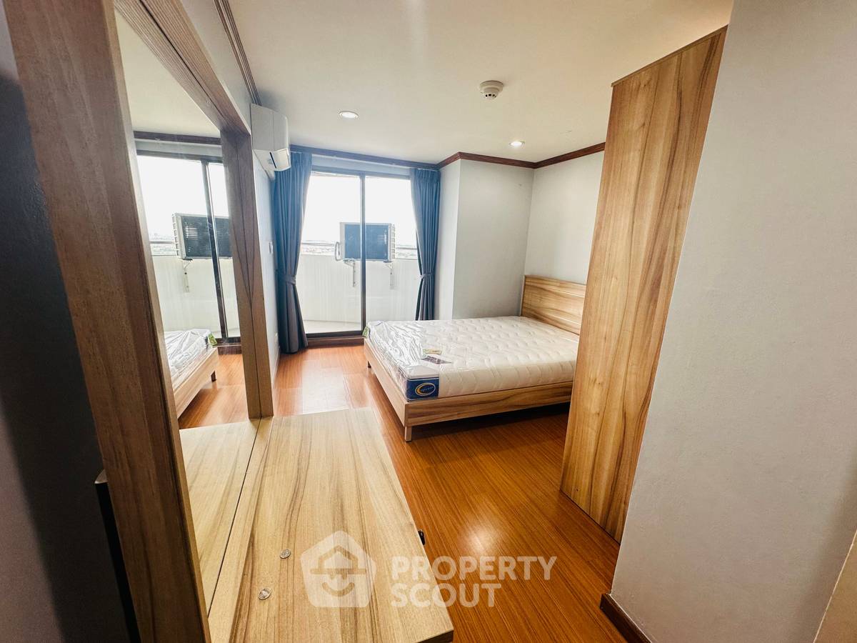 รูป คอนโด 3 ห้องนอน ชั้น 28 Floraville Condominium ใกล้ ARL หัวหมาก 300 ม. (ID 3463175) - รูปที่ 9/11