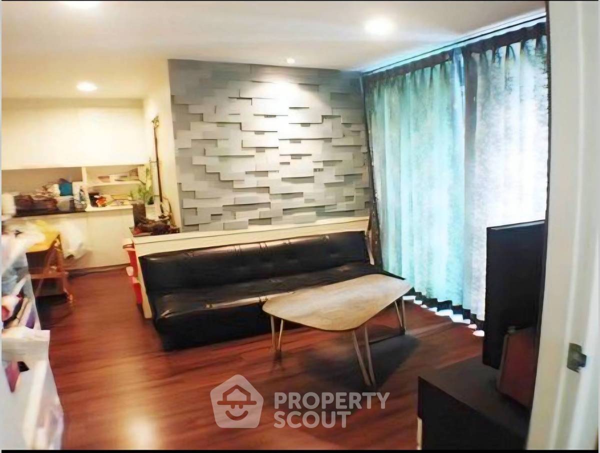 รูป คอนโด 2 ห้องนอน D 65 Condominium ใกล้ BTS เอกมัย (ID 3463900) - รูปที่ 1/6