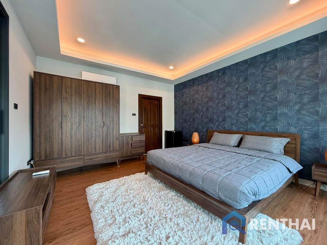 picture Modern Single-Storey Pool Villa for Rent - 18/25