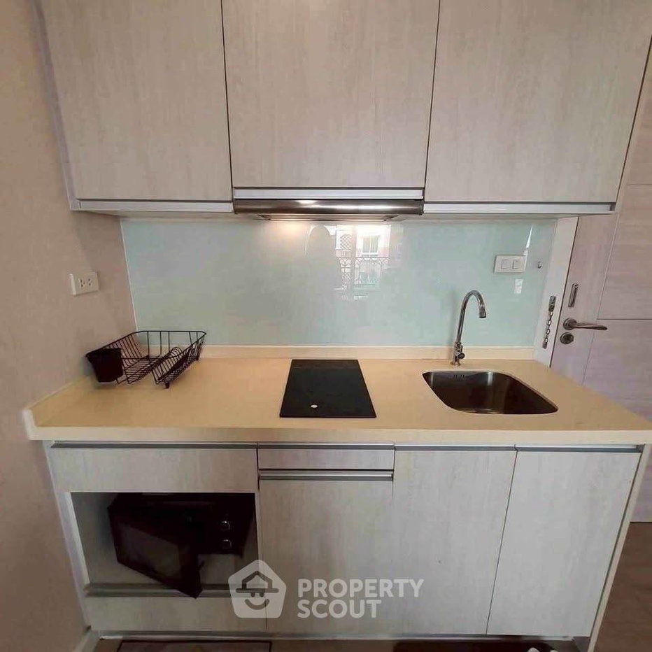 รูป คอนโด 1-ห้องนอน ที่ เซเว่น ซีส์ คอนโด รีสอร์ท จอมเทียน ใกล้ เมืองพัทยา (ID 3463367) - รูปที่ 12/16