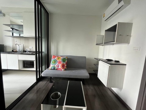 Vacant & ready to move in 🥰 12,000 THB/month The Base Park East, near Habito Mall 📌 BTS On Nut Line: katk03