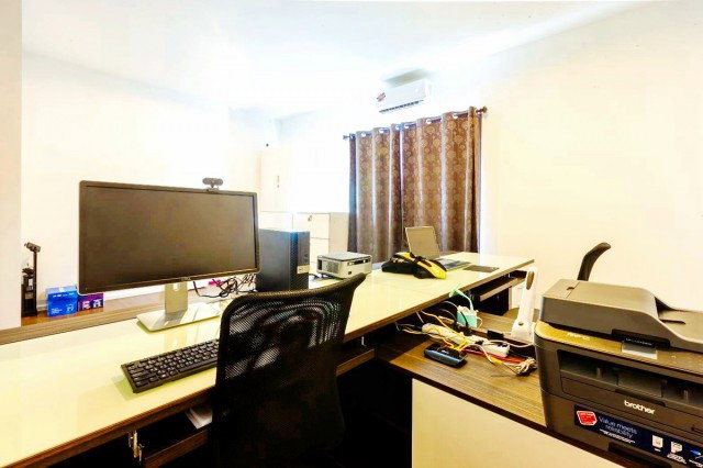 picture Phothalai Prasert-Manukitch Kaset-Nawamin107-113 Modern 3-story townhome for rent located 400 - 4/8
