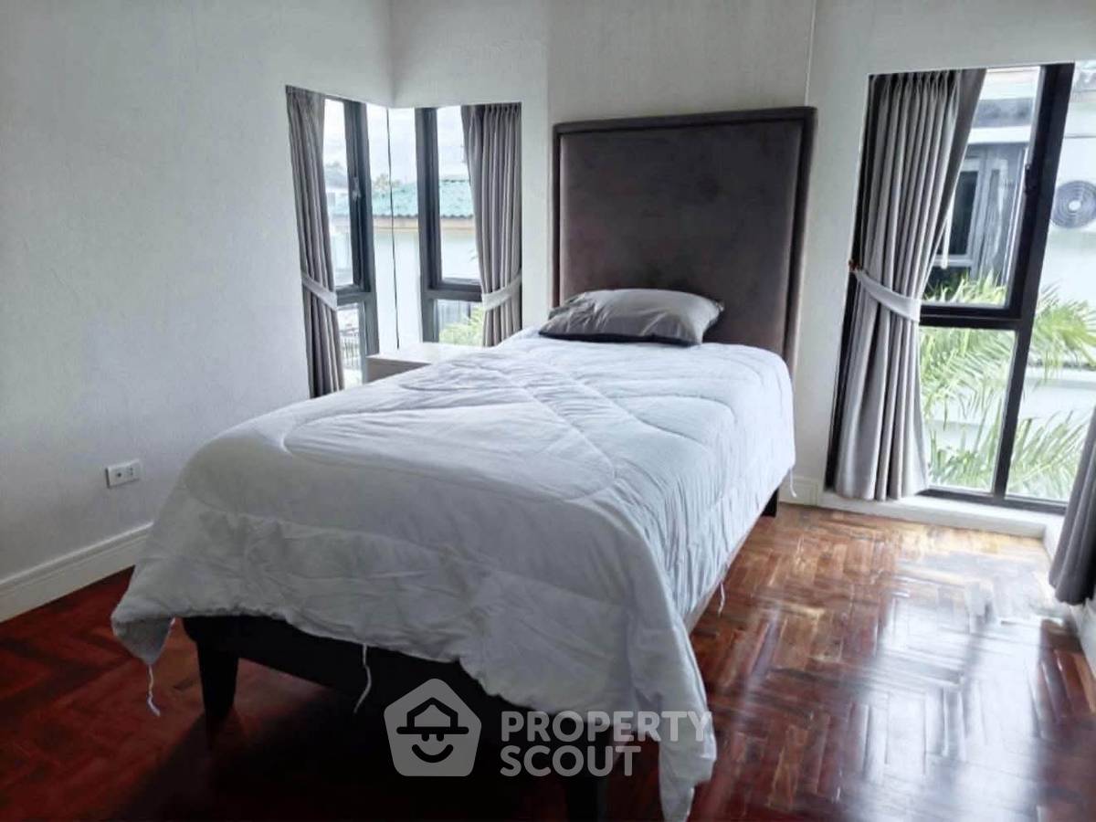 รูป คอนโด 5-ห้องนอน ที่ จอมเทียน ยอร์ช คลับ วัน ใกล้ เมืองพัทยา (ID 3463182) - รูปที่ 20/29