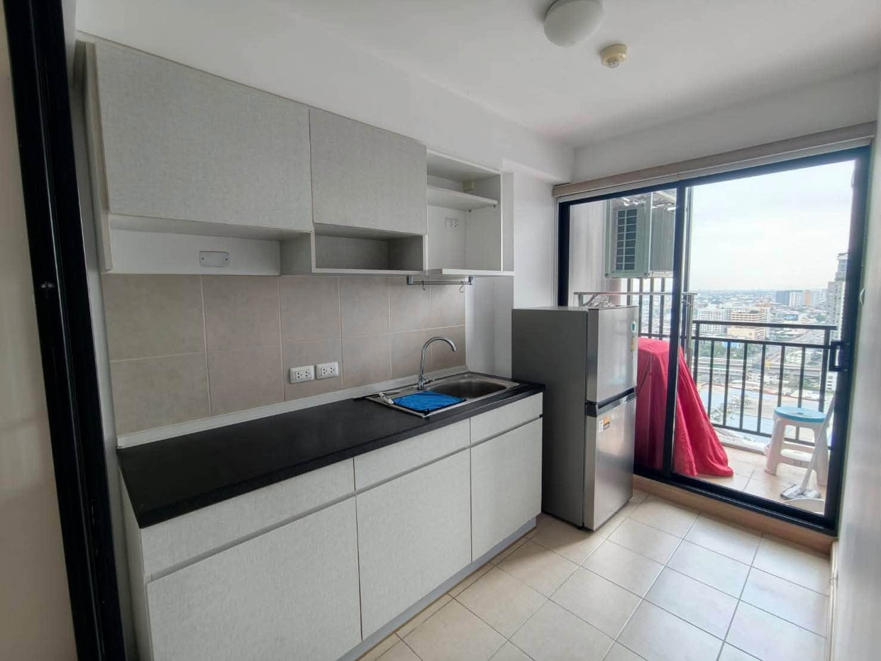 รูป Supalai Loft @ Talat Phlu Station【𝐑𝐄𝐍𝐓】🔥ห้องโปร่งแบ่งสัดส่วนลงตัว ครัวแยก โซฟาเข้ามุมนั่งสบาย🔥 ติดต่อไลน์ไอดี: @hacondo - รูปที่ 11/12