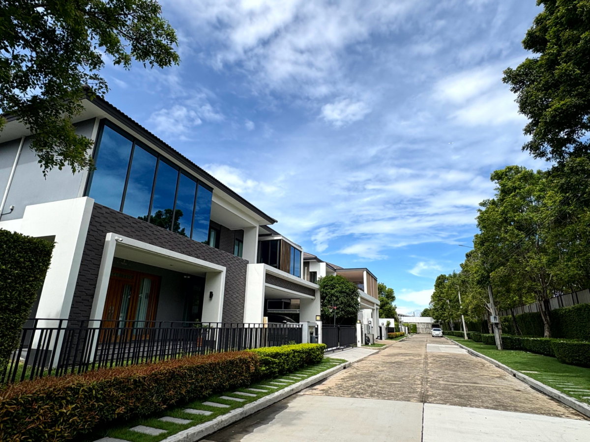picture THE GRAND LUX BANGNA – SUAN LUANG - 6/30