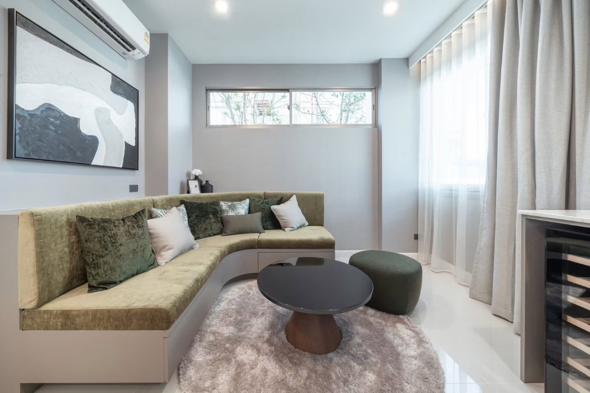 รูป LTH16391 - Luxury 3-Storey Detached House for Sale | Nirvana Beyond Bangna | 332 Sq.m. | 4 Beds | 4 Baths | 42MB - รูปที่ 4/5