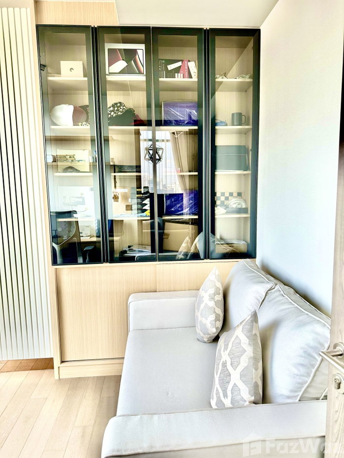 picture Duplex 2 Bedroom Condo for Sale at Celes 1995515 - 11/20