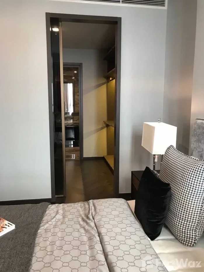 picture 2 Bedroom Condo for sale at The Monument Sanampao  1620004 - 10/12