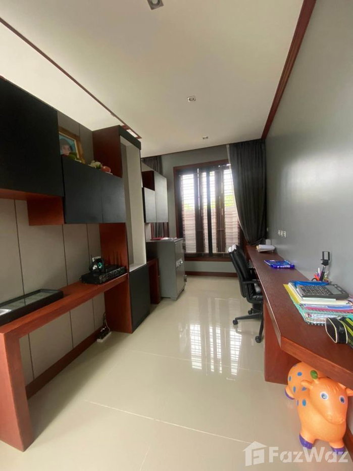 picture 3 Bedroom House for sale in Talat Nuea, Phuket 1969499 - 3/10