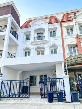 Luxury 3-storey townhome on Ratchaphruek Road, featuring elegant Italian & Neo Classic interior
