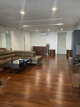 LTHC16346 – Spacious Condo for Sale | President Park Sukhumvit 24 | BTS Phrom Phong | 223 Sq.m. | 3 Beds | 3 Baths | 17.5MB