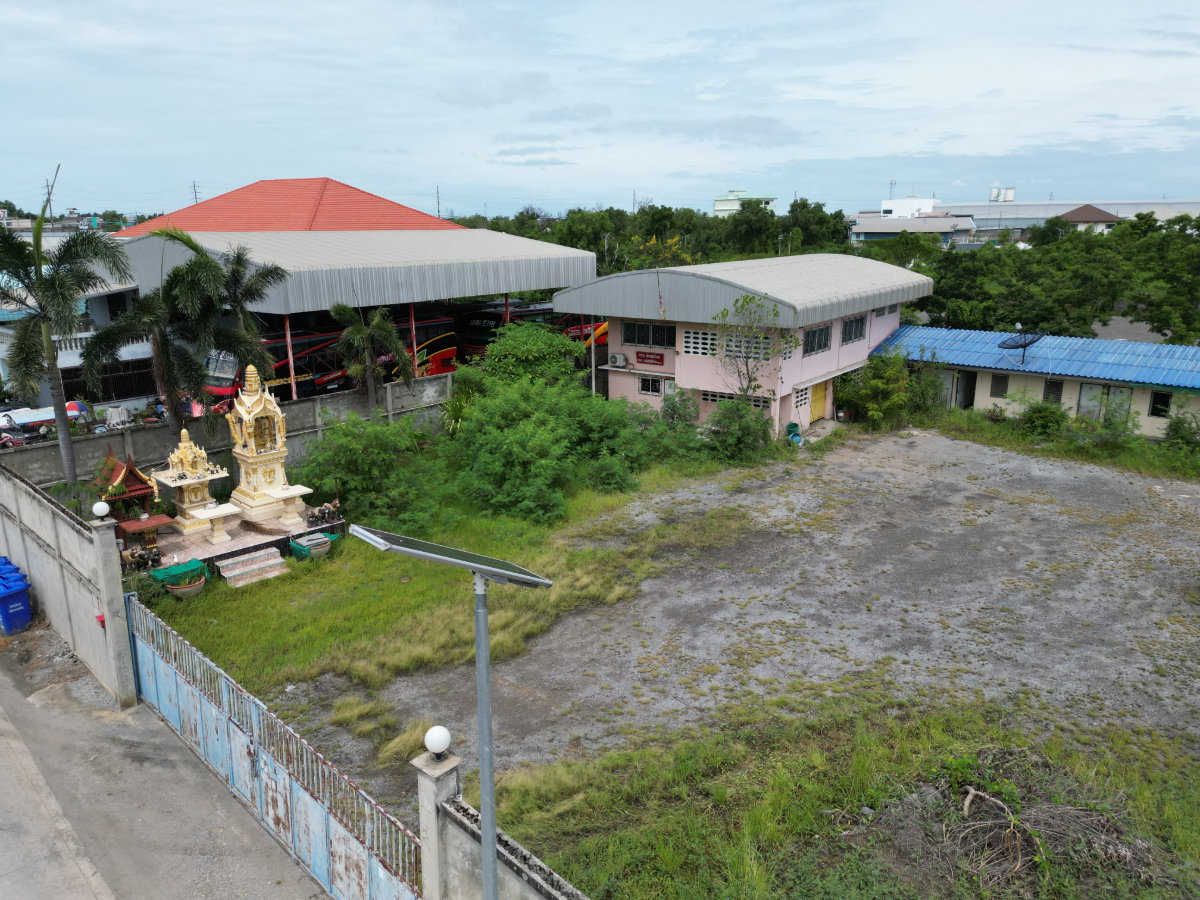 รูป ขายที่ดิน พร้อมสิ่งปลูกสร้าง 627 ตรว. ผังสีม่วง ใกล้วัดคู่สร้าง ใกล้ อบต.คลองปลากด อ.พระสมุทรเจดีย์ จ.สมุทรปราการ ราคาดีมาก ขายถูกมาก - รูปที่ 24/38