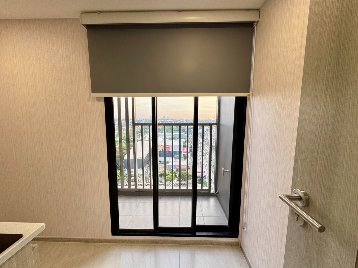 picture 💛 Ready to Move In ✔️ Duo Space 🚫 Not Pet-Friendly 📍 𝗢𝗥𝗜𝗚𝗜𝗡 𝗣𝗟𝗨𝗚 & 𝗣𝗟𝗔𝗬 𝗦𝗥𝗜𝗡𝗔𝗞𝗔𝗥𝗜𝗡 💸 Only THB 26,000/Month* - 16/27