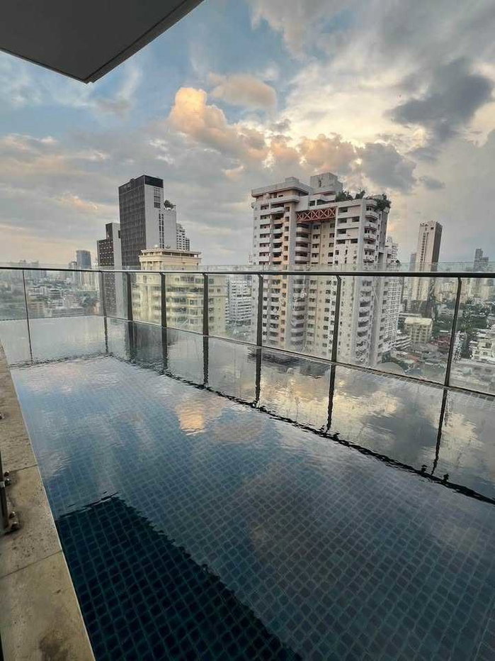 picture LTHC16390 - Luxury Duplex Penthouse for Sale | Le Raffine Sukhumvit 31 | BTS Phrom Phong | 384.88 Sq.m. | 3 Beds | 4 Baths | 52MB - 2/6