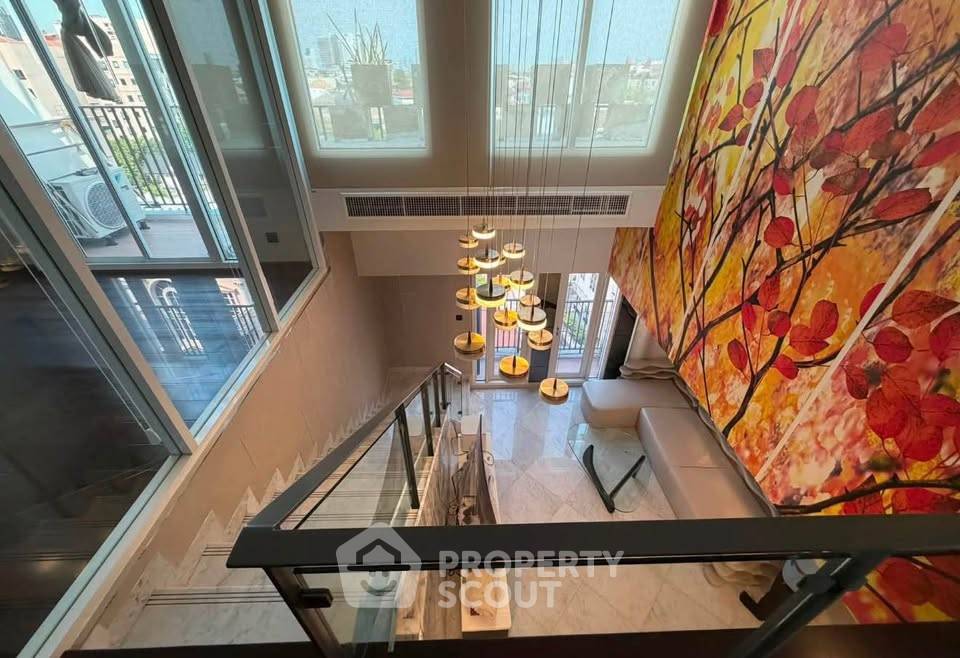 picture 3-BR Condo at Maestro 01 Sathorn - Yenakat near MRT Khlong Toei (ID 3462956) - 1/5