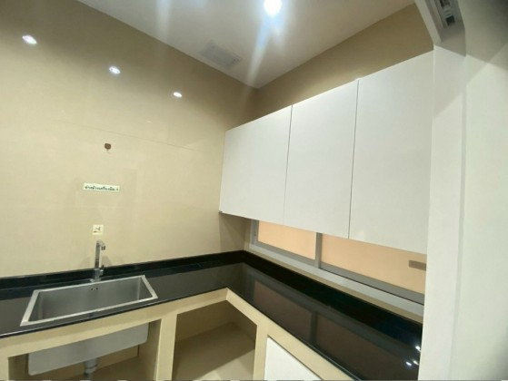 รูป ให้เช่าอาคาร / อาคารสำนักงาน 2 ชั้น และ 2.5 ชั้น เชื่อมต่อกัน ทำเล ถนนศรีอยุธยา พญาไท / ใกล้ อนุสาวรีย์ชัย / จอดรถ 10 คัน / เหมาะหลากหลายธุรกิจ - รูปที่ 6/14