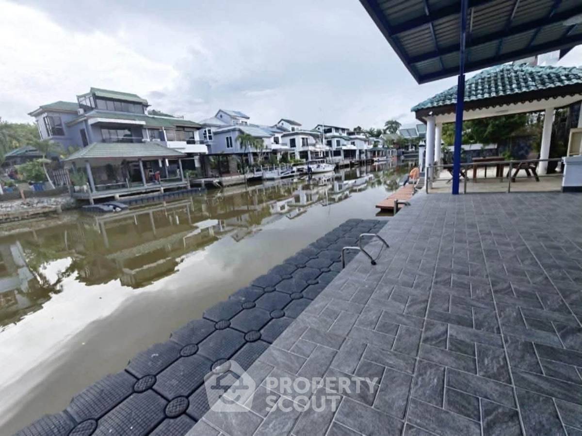 รูป คอนโด 5-ห้องนอน ที่ จอมเทียน ยอร์ช คลับ วัน ใกล้ เมืองพัทยา (ID 3463182) - รูปที่ 3/29