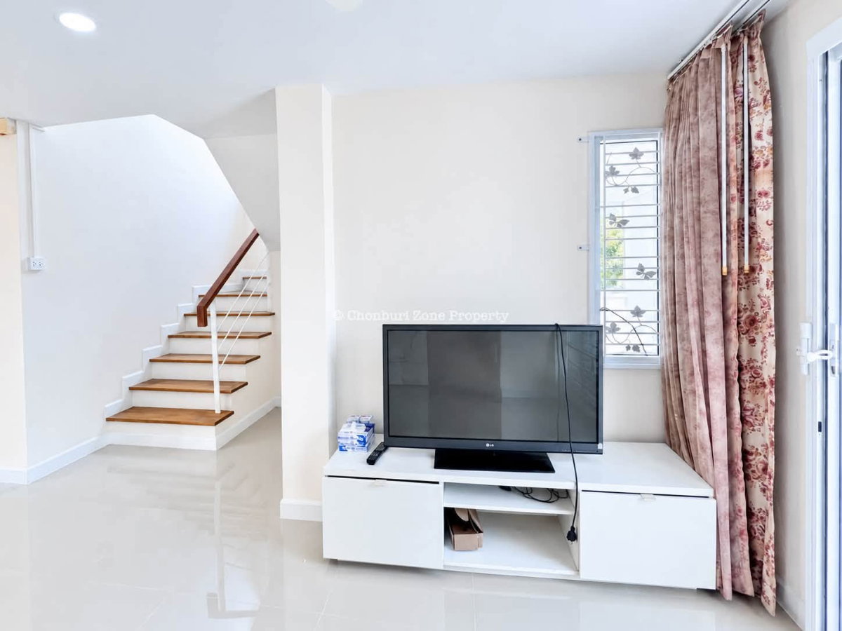 รูป ขายบ้านเดี่ยวหลังมุม 4 ห้องนอน ม.เซ็นทรัลรีเจ้นท์ ศรีราชา - รูปที่ 17/26