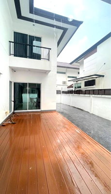 เช่าบ้านเดี่ยว ถนนกรุงเทพ-ชลบุรี มอเตอร์เวย์ : 🏡✨ ขายด่วน / ให้เช่า บ้านเดี่ยวหรู Nirvana Beyond Lite กรุงเทพกรีฑา 32 3 ห้องนอน 3 ห้องน้ำ บ้านเดี่ยวหลังใหญ่ ดีไซน์สวย