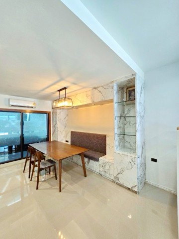 picture Phothalai Prasert-Manukitch Kaset-Nawamin107-113 Modern 3-story townhome for rent located 400 - 8/8