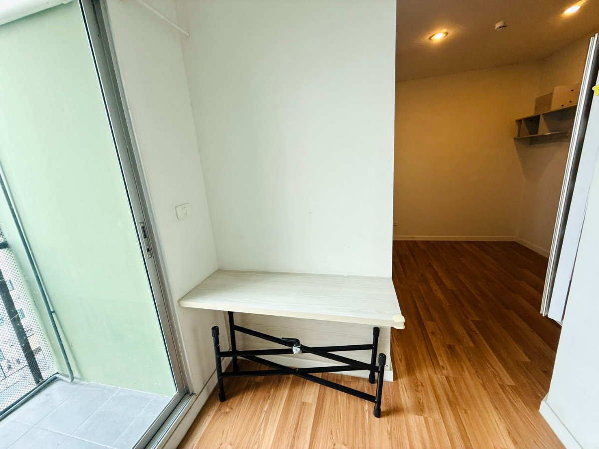 picture Room for sale v condo Ladkrabang - 7/18