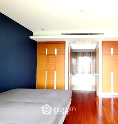ขายคอนโด : คอนโด 2-ห้องนอน ที่ เดอะโคฟ วงศ์อมาตย์ ใกล้ วงศ์อมาตย์ (ID 2491028)