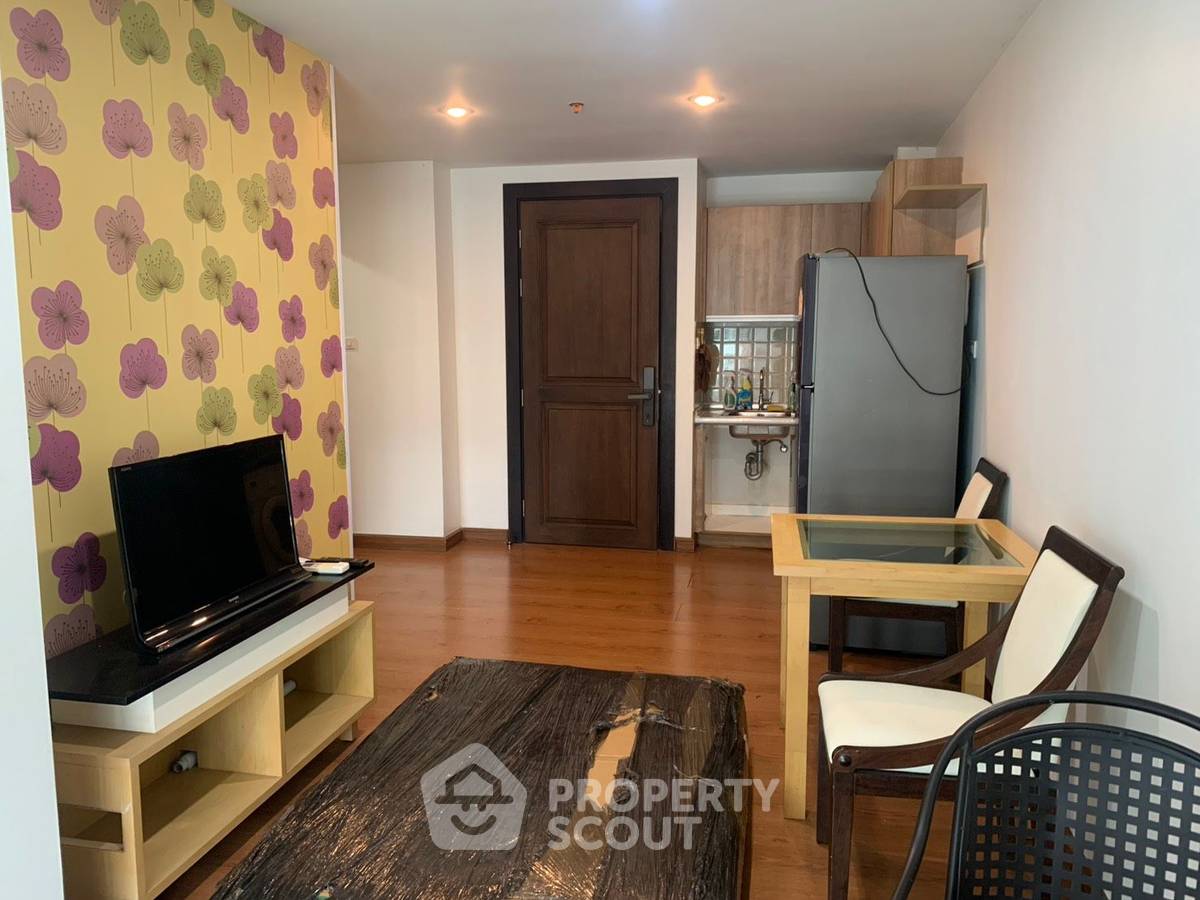picture 200m To BTS On Nut | 1-BR The Next Sukhumvit 52 (ID 3463371) - 9/18