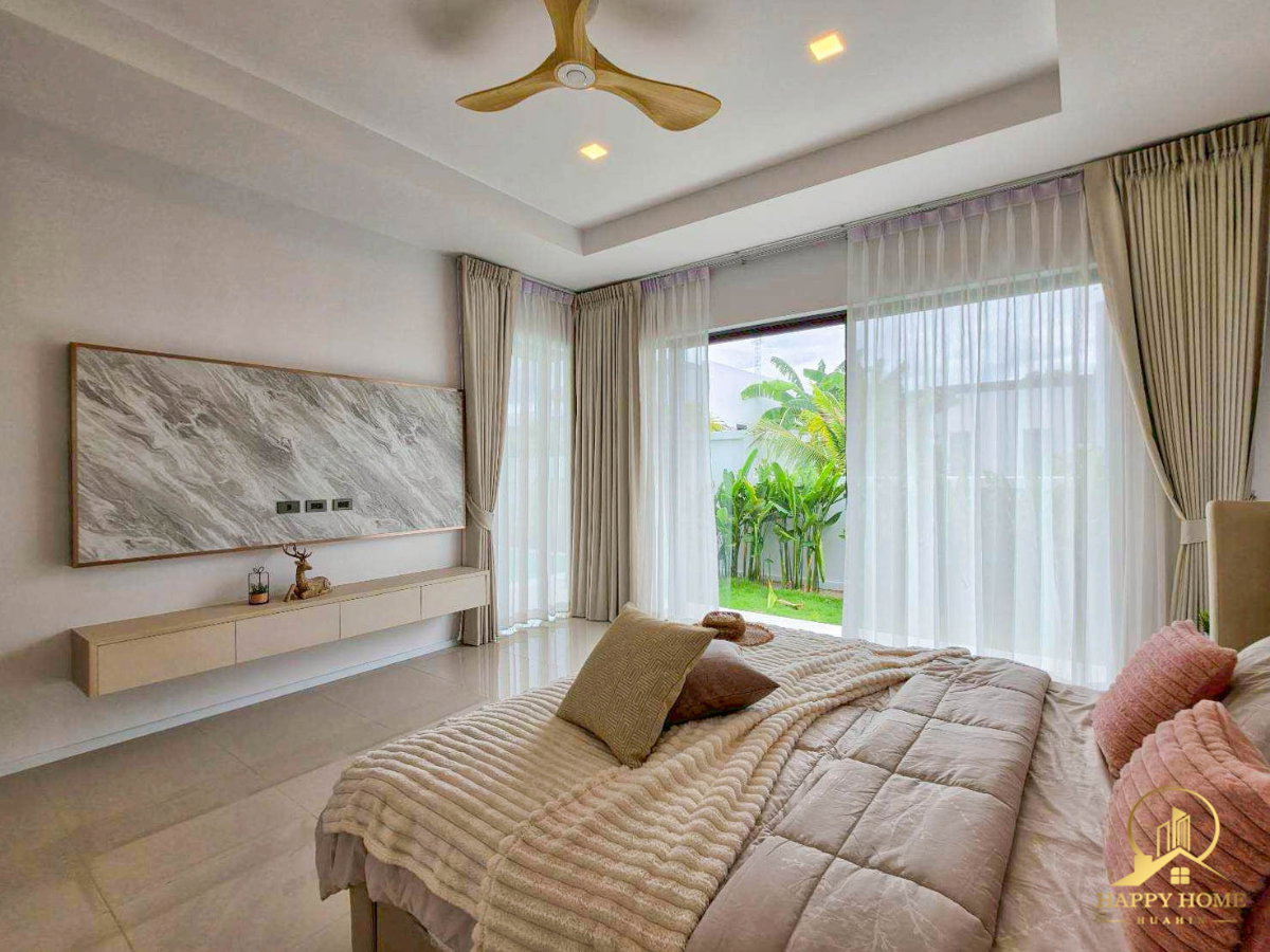 picture Luxury Pool Villa for Sale in Black Mountain, Hua Hin - 29/49