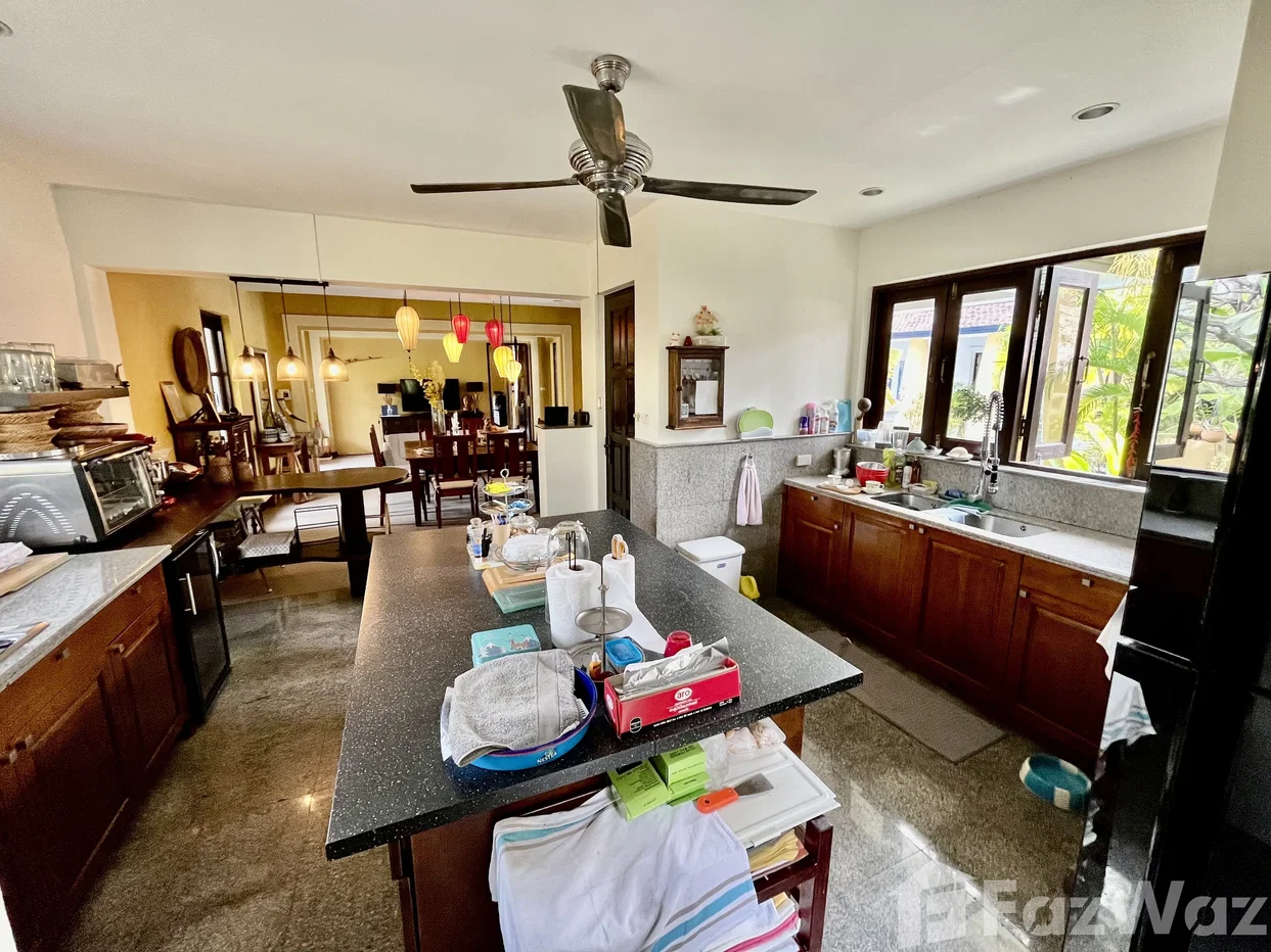 picture Beautiful Traditional Bali-Style Villa at Hunsa 6906250 - 3/51