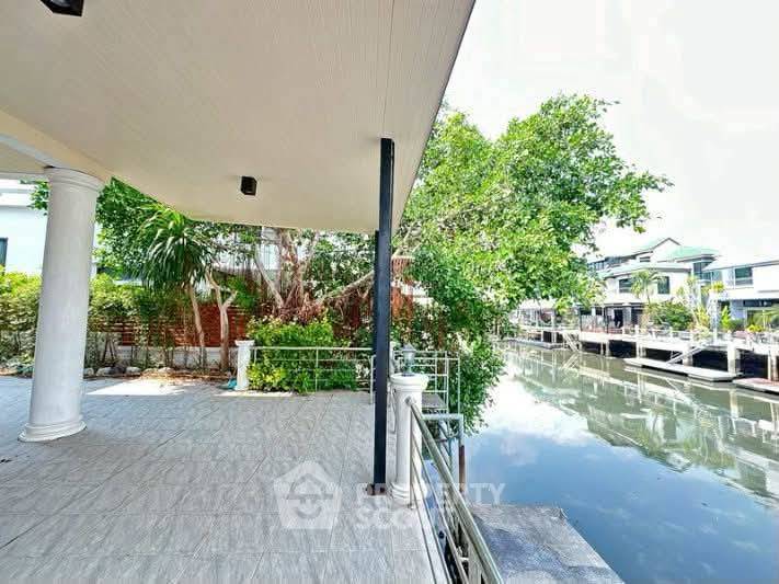 รูป คอนโด 3-ห้องนอน ที่ จอมเทียน ยอร์ช คลับ วัน ใกล้ เมืองพัทยา (ID 3462459) - รูปที่ 1/19