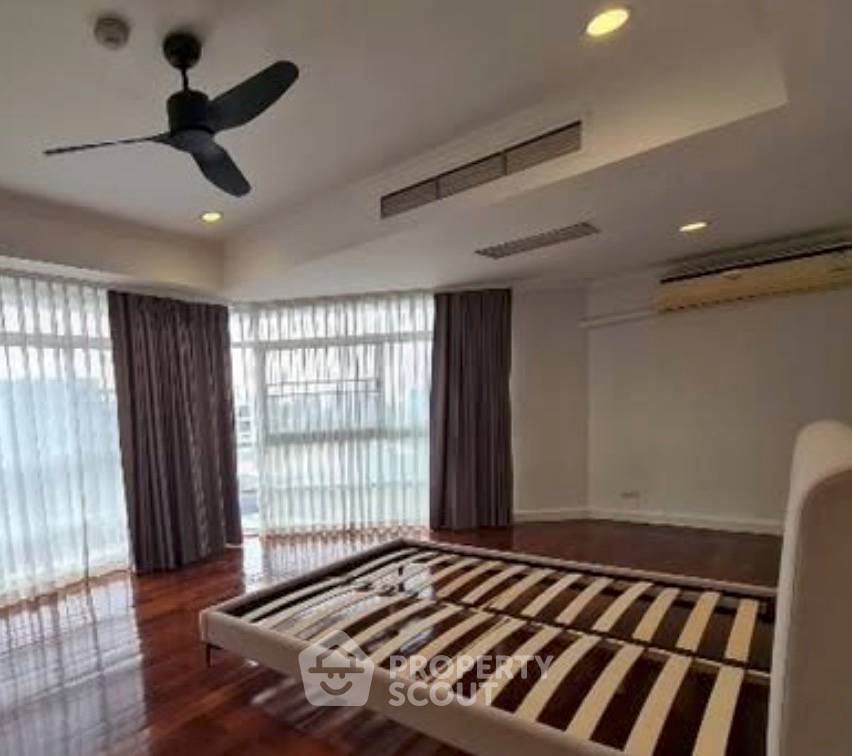 picture 4-BR 300 Sqm At La Cascade Condominium Near BTS Ekkamai (ID 3463186) - 8/8