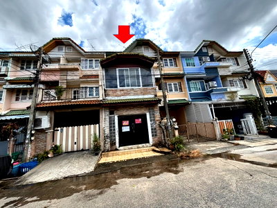 ที่ดินพร้อมสิ่งปลูกสร้าง 16 ตร.วา อู่ทองเพลส 2 ลำลูกกา ปทุมธานี 1.4M