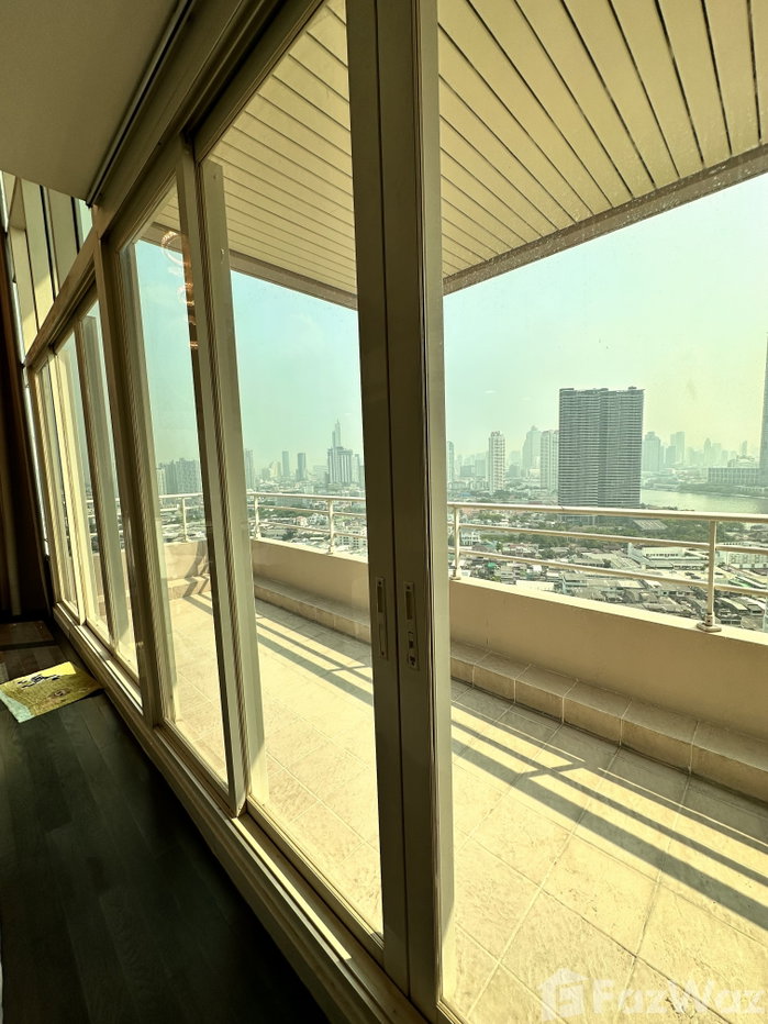 picture Luxurious Bangkok Living: Watermark Chaophraya Condo 1144834 - 24/30