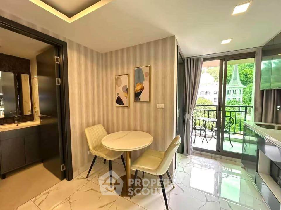 รูป คอนโด 1-ห้องนอน ที่ อาคาเดีย เซ็นเตอร์ สูท ใกล้ ถนนพระตำหนัก พัทยา (ID 3466140) - รูปที่ 4/10