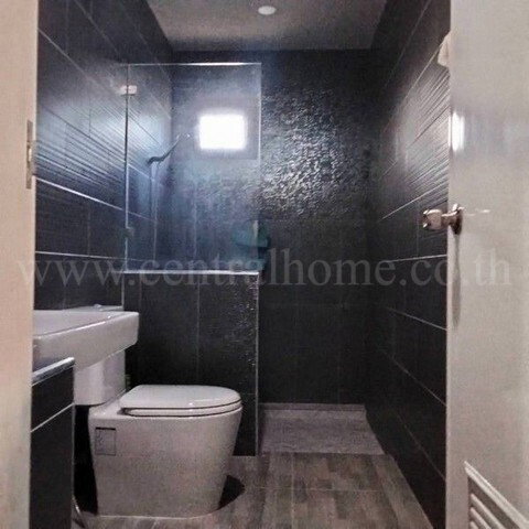 รูป บ้านเดี่ยวชั้นเดียว นารินทร์โฮม 4 หลังริม สไตล์มินิมอล เสาไห้ สระบุรี - รูปที่ 10/11