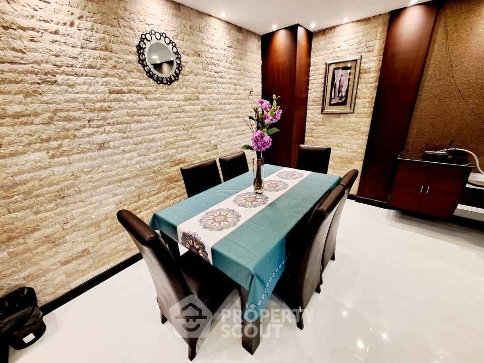 รูป คอนโด 2 ห้องนอน ขนาด 107 ตร.ม. Avenue 61 Condominium ใกล้ BTS ทองหล่อ (ID 3465163) - รูปที่ 4/20