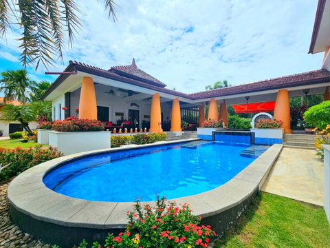 Balinese -style Villa for sale - Huahin 116