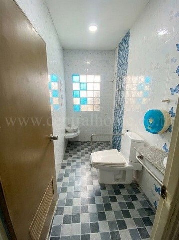 รูป บ้านเดี่ยว 2 ชั้น ประเสริฐสุข หลังริม พื้นที่ใช้สอยมากมาย เนื้อที่ 68 ตารางวา - รูปที่ 11/12